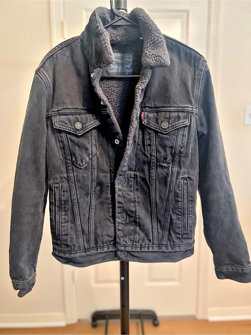Levi'Small Sherpa Trucker Jacket Sherpa-Lined Denim Jacket Black Size Small